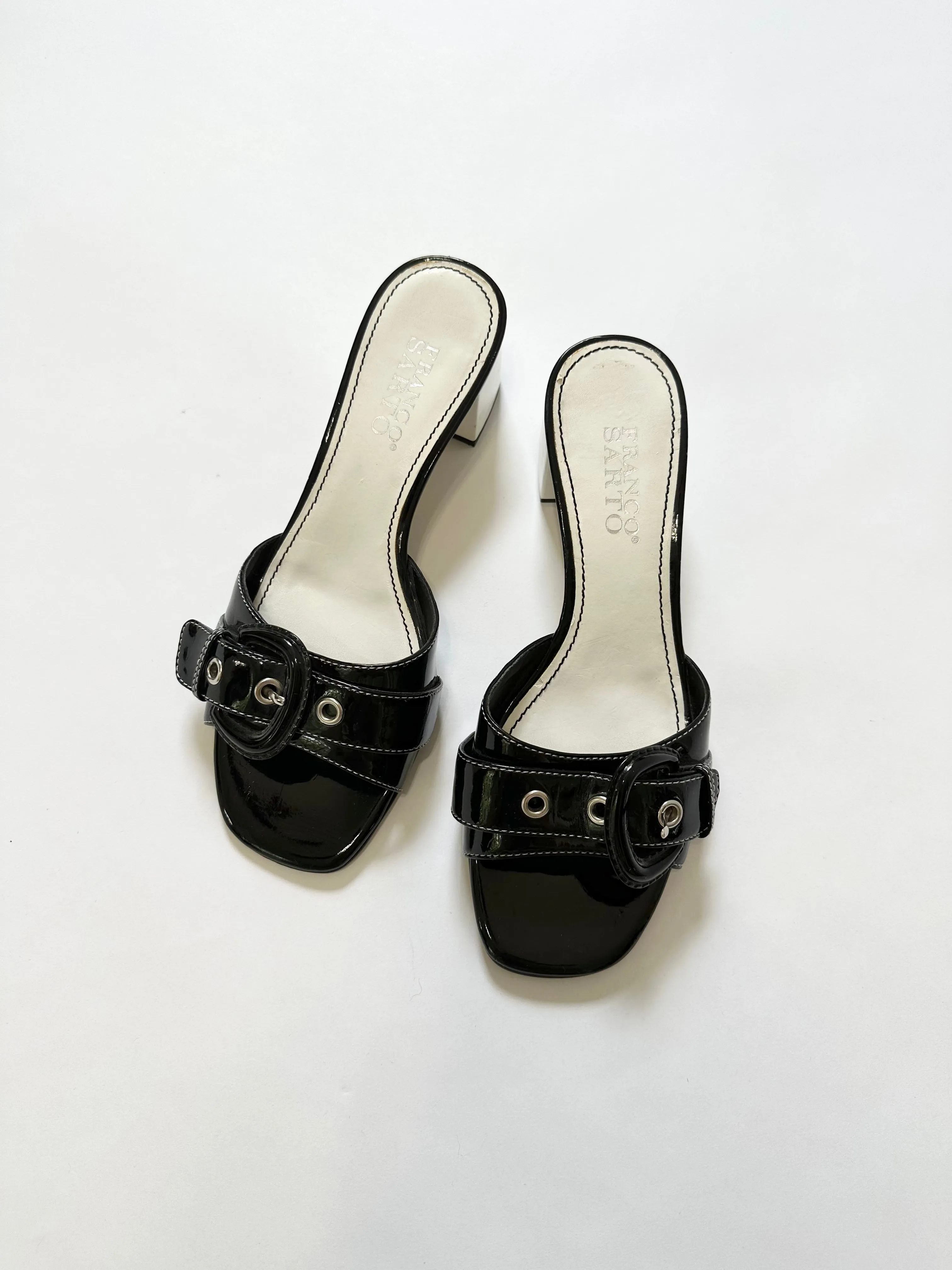 Black Buckle Vintage Patent Kitten Block Heels Mules (7)