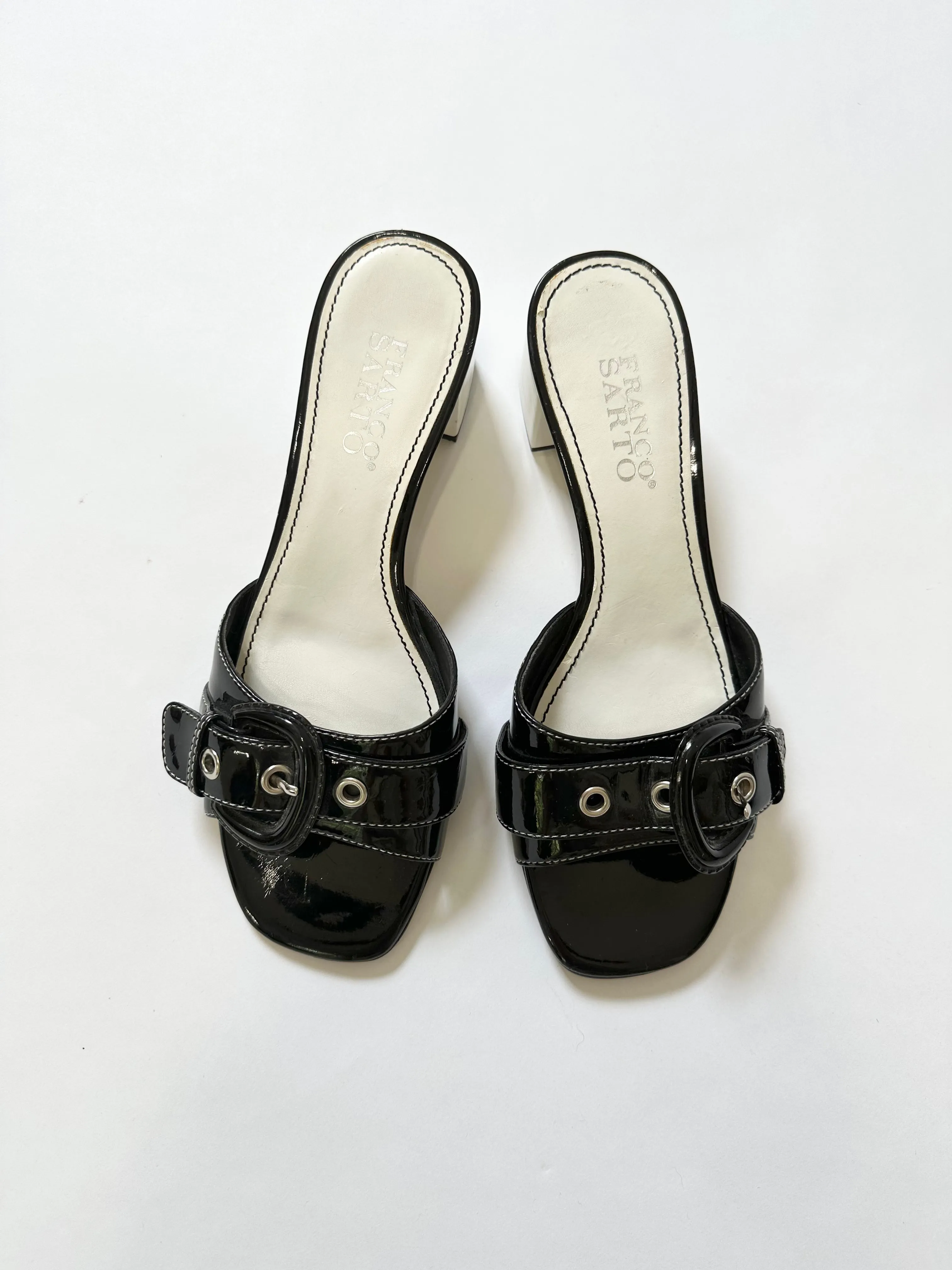 Black Buckle Vintage Patent Kitten Block Heels Mules (7)