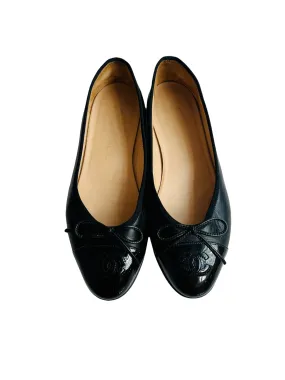 Black Leather Ballerina Shoes - 6