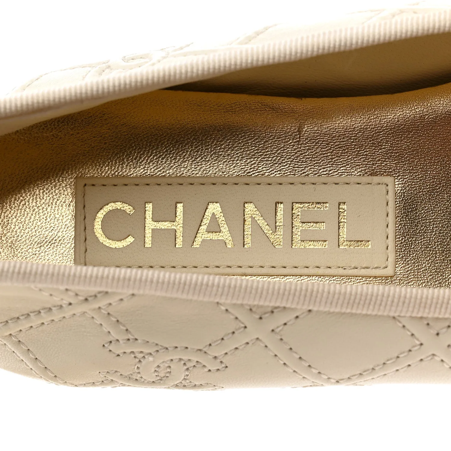 CHANEL LAMBSKIN & PATENT DOUBLE STITCHED CC CAP TOE BALLERINA FLATS