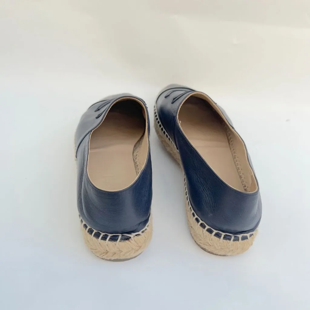 Chanel navy blue espadrilles with black cap toe, 38