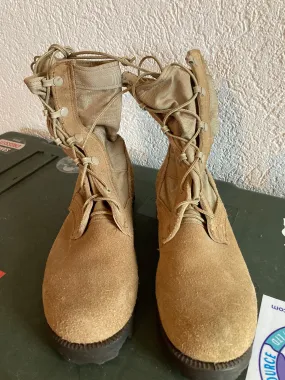 Footwear, US Army Desert Combat Boots Size 5 US