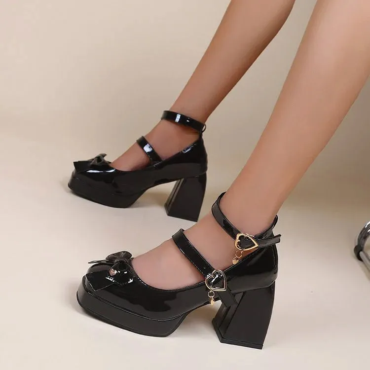 Heart Buckle High Heels Pumps