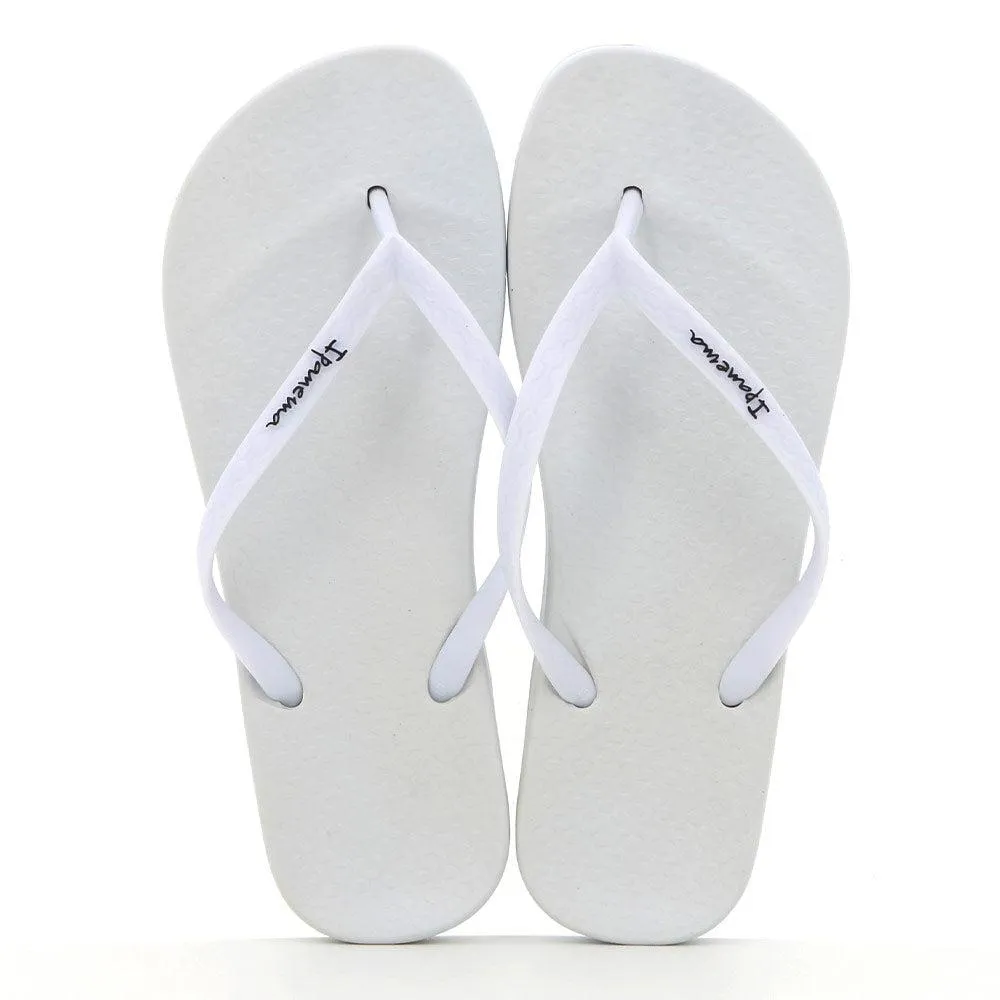 Ipanema Thong Sandals - White