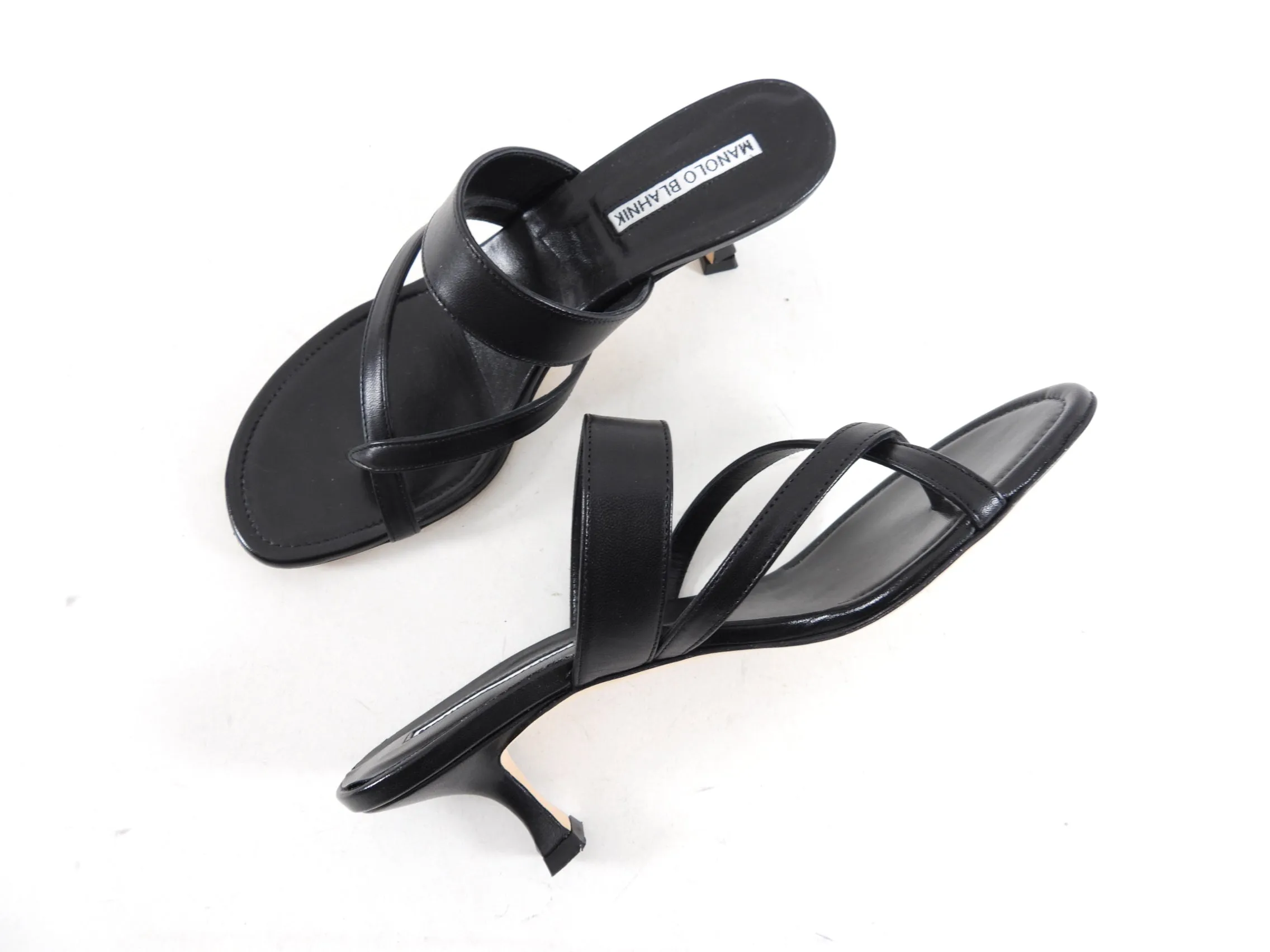 Manolo Blahnik Black Leather Thong Heel Sandals - 37