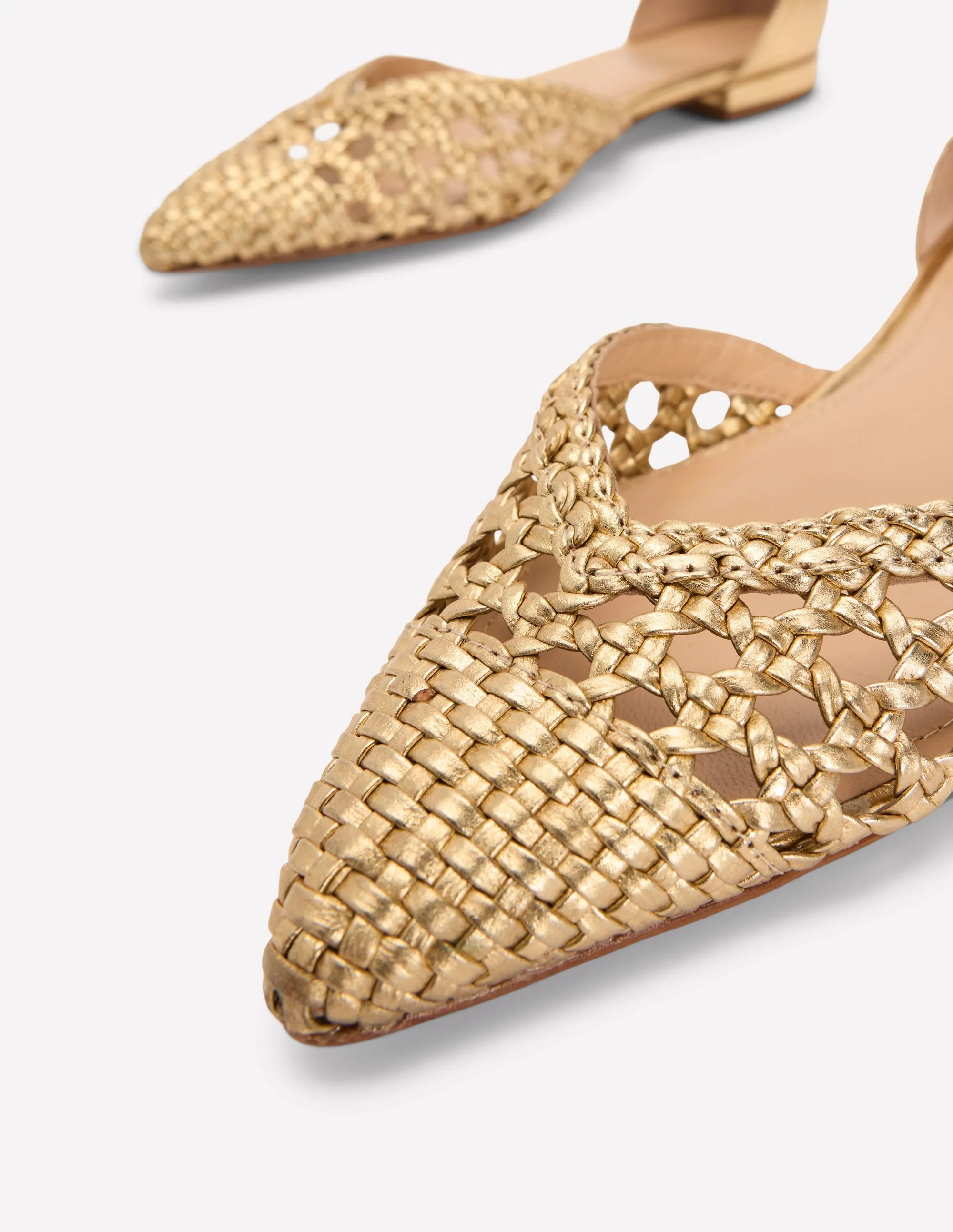 Pointed Toe Cap Flats-Gold Woven Leather