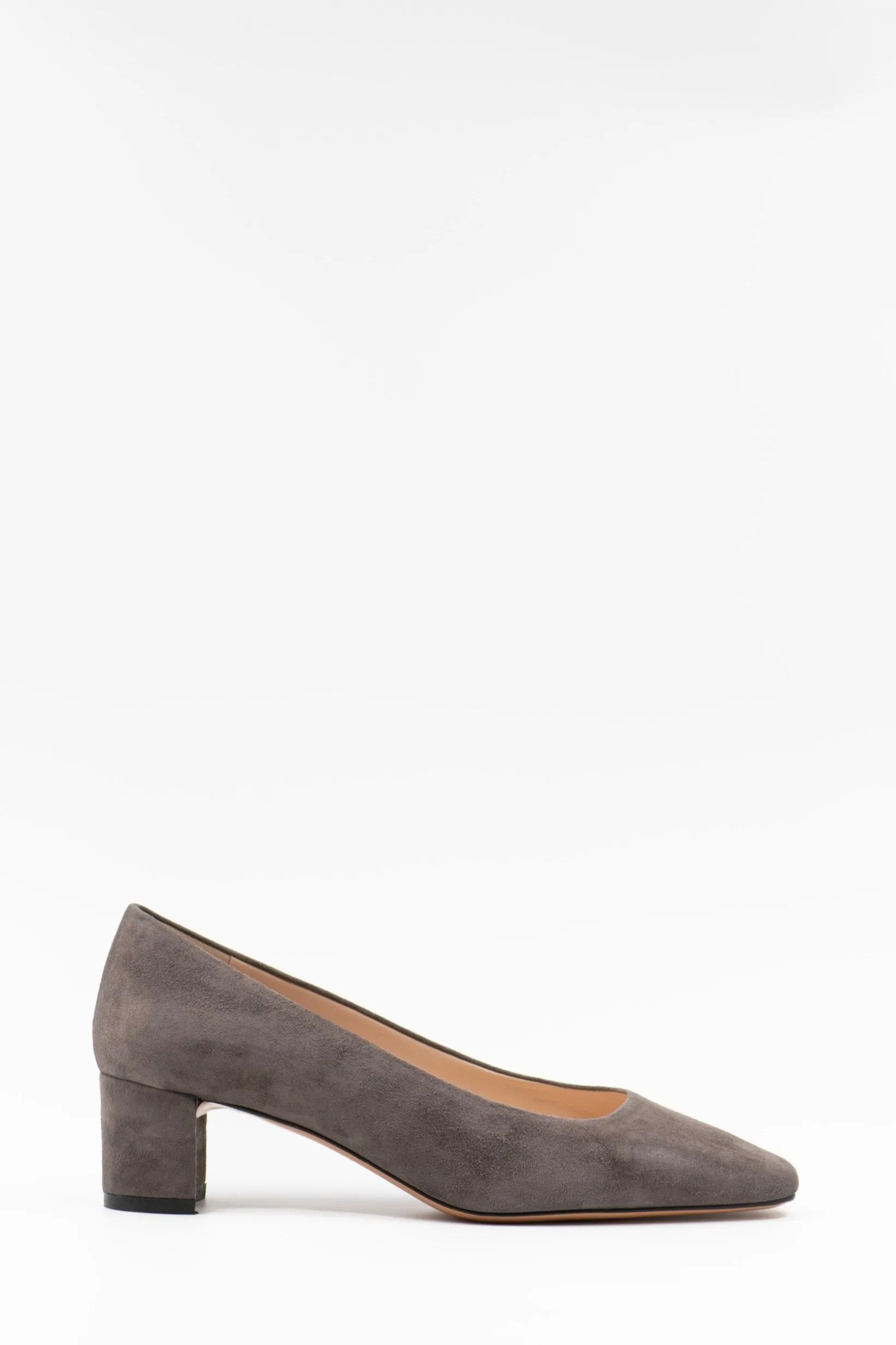 Square-toe pumps in taupe suede